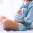 Żylaki, pajączki, obrzęki nóg w ciąży ? skąd się biorą i jak sobie z nimi radzić?