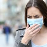 Nie tylko COVID. Jak smog, maseczki i chore budynki działają na układ oddechowy?