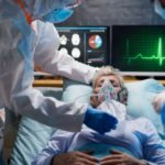 Ordynator oddziału covidowego: ?Leczymy nie tylko ciała, ale też dusze"