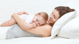Oligosacharydy mleka kobiecego ? tajna broń układu odpornościowego Zdrowie, LIFESTYLE - Myśląc o odporności dziecka, warto zwrócić szczególną uwagę właśnie na oligosacharydy, czyli złożone związki, które stanowią trzeci co do ilości stały składnik mleka mamy.