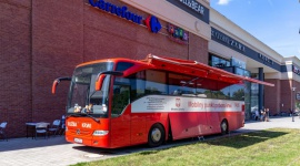 Oddaj krew, uratuj życie Zdrowie, LIFESTYLE - Pilnie potrzebujemy krwi ARh-, braki są też w innych grupach ? alarmuje Regionalne Centrum Krwiodawstwa i Krwiolecznictwa. Chcesz pomóc? Oddaj krew w krwiobusie. Już jutro stanie pod Magnolia Park.
