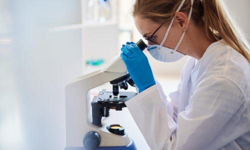 Nowotwór zapisany w genach ? czy możemy określić ryzyko jego wystąpienia dzięki badaniu DNA z krwi?
